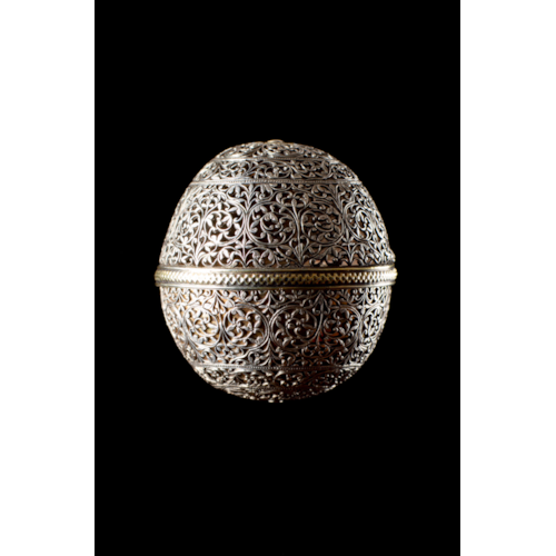 Rare Indo-Portuguese Goa Silver Filigree Bezoar Stone Case